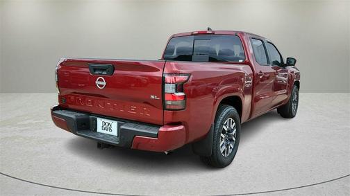 2025 Nissan Frontier SL