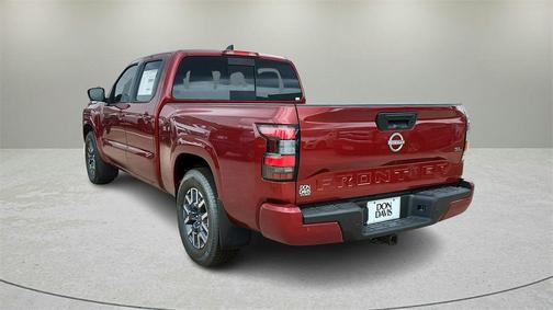 2025 Nissan Frontier SL