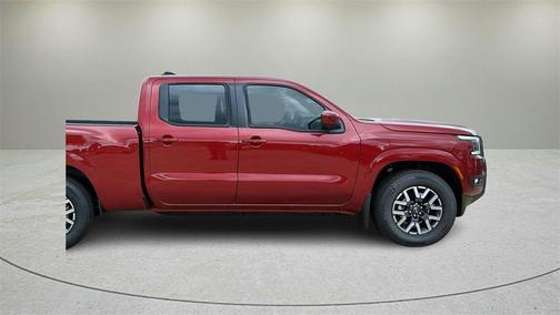 2025 Nissan Frontier SL