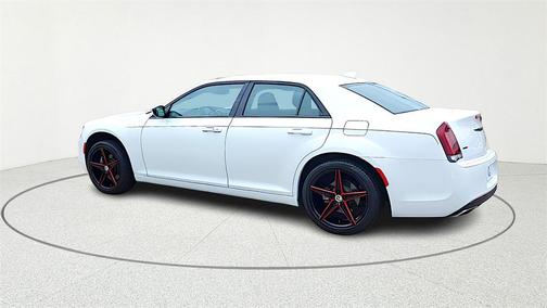 2022 Chrysler 300 Touring