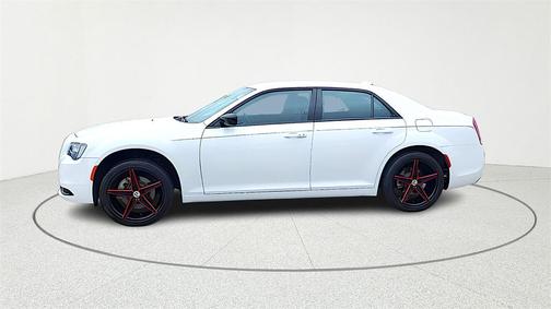 2022 Chrysler 300 Touring