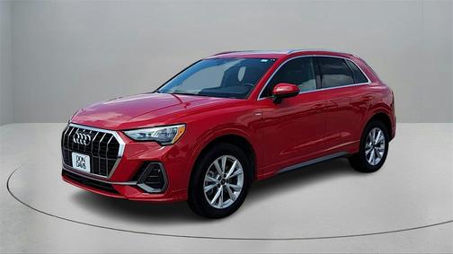 2022 Audi Q3 45 S line Premium