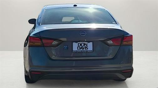 2025 Nissan Altima S