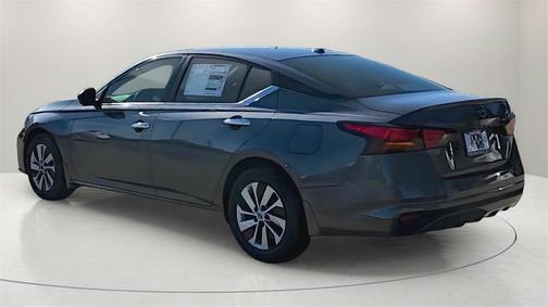 2025 Nissan Altima S