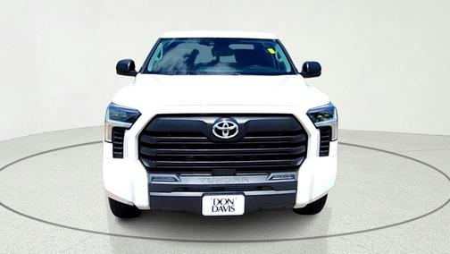 Ice 2023 Toyota Tundra SR5