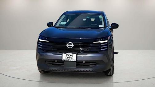 Gun Metallic 2026 Nissan Kicks S