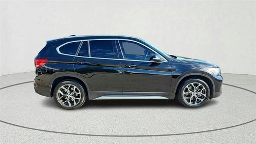 2021 BMW X1 sDrive28i