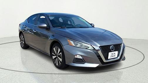 Gun Metallic 2021 Nissan Altima 2.5 SV