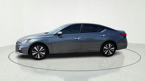 Gun Metallic 2021 Nissan Altima 2.5 SV