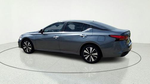 Gun Metallic 2021 Nissan Altima 2.5 SV