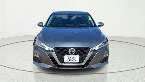 Gun Metallic 2021 Nissan Altima 2.5 SV