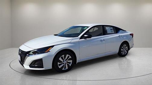 2025 Nissan Altima S