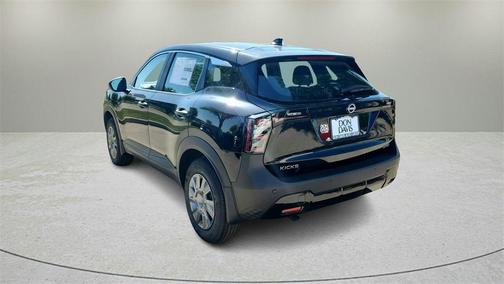 2025 Nissan Kicks S