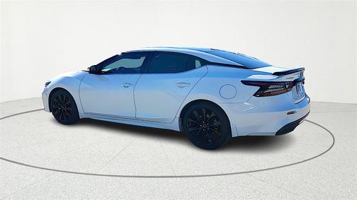 2023 Nissan Maxima SR