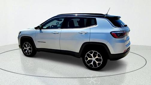 Silver Zynith 2024 Jeep Compass Limited