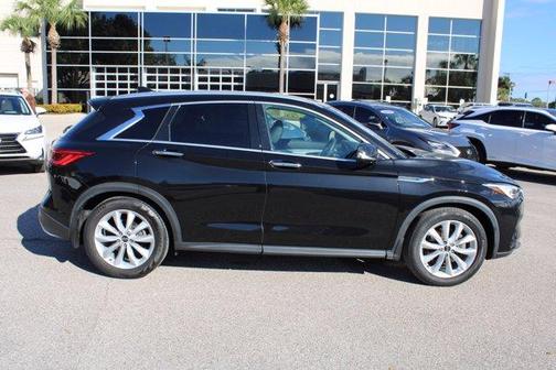 Photo 3 of 15 of 2019 INFINITI QX50 ESSENTIAL