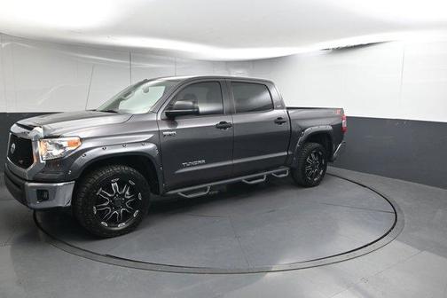 2015 Toyota Tundra SR5