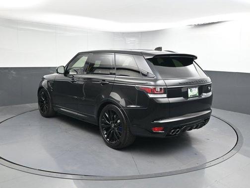 2017 Land Rover Range Rover Sport 5.0L Supercharged SVR