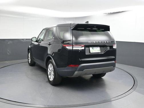2020 Land Rover Discovery SE