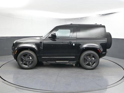 2025 Land Rover Defender P400 X-Dynamic SE