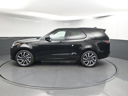 2025 Land Rover Discovery P300 Dynamic SE