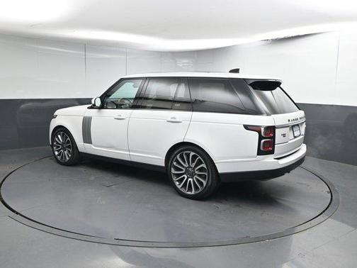 2020 Land Rover Range Rover P525 HSE