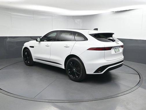 2024 Jaguar F-PACE P250 R-Dynamic S