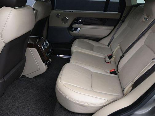 2021 Land Rover Range Rover P525 HSE Westminster LWB