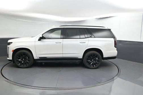 2022 Cadillac Escalade Sport