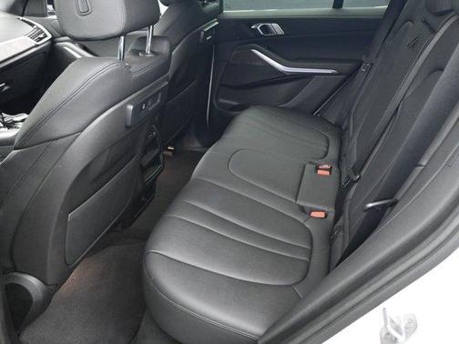 2022 BMW X5 PHEV xDrive45e