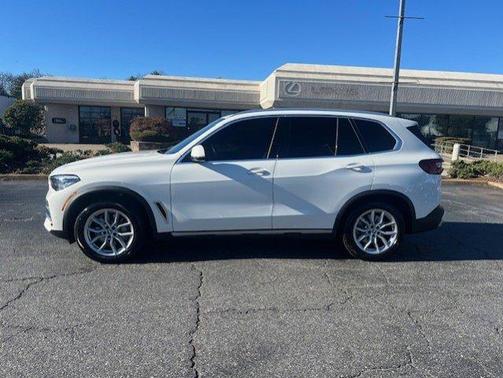 2022 BMW X5 xDrive40i