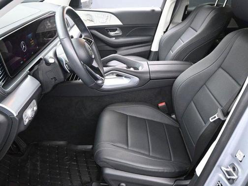 2024 Mercedes-Benz GLS 450 4MATIC