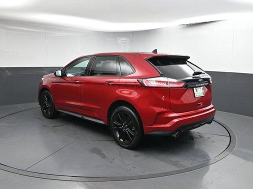 2021 Ford Edge ST Line