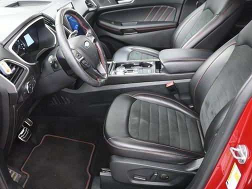 2021 Ford Edge ST Line
