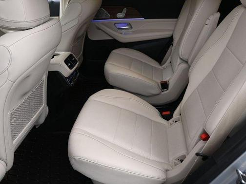 2023 Mercedes-Benz GLS 450 4MATIC