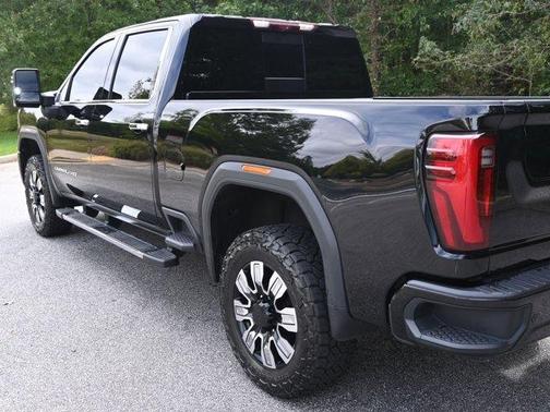 2024 GMC Sierra 2500 Denali