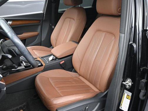 2021 Audi Q5 40 Premium Plus