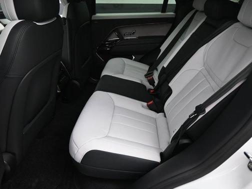 2025 Land Rover Range Rover Sport P400 Dynamic SE