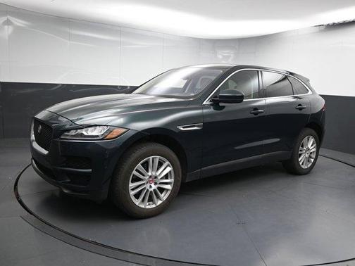 2017 Jaguar F-PACE 35t Prestige