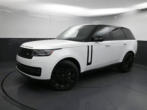 2025 Land Rover Range Rover P530 SE