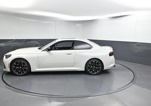 2025 BMW M240 i xDrive