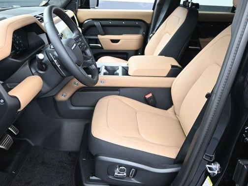 2026 Land Rover Defender P500 V8