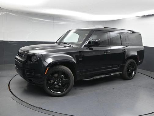 2026 Land Rover Defender P500 V8