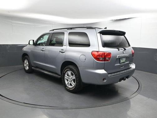 2015 Toyota Sequoia SR5