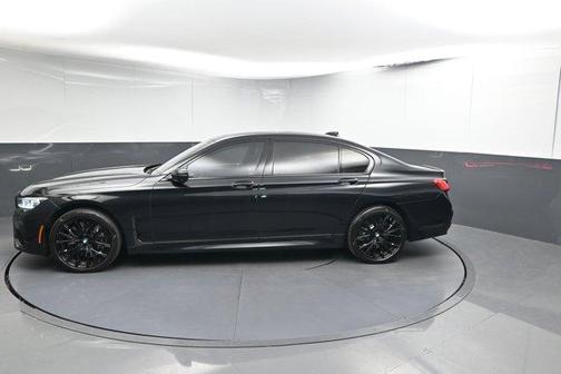 2020 BMW 750 i xDrive
