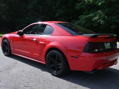 2003 Ford Mustang Mach I
