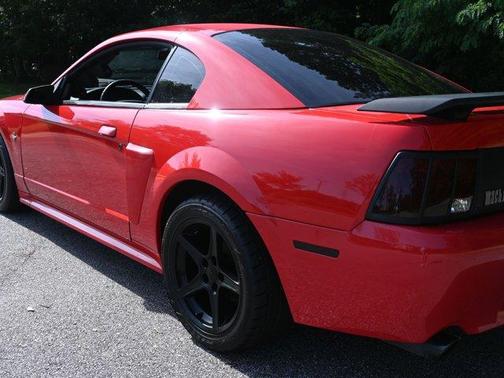 2003 Ford Mustang Mach I