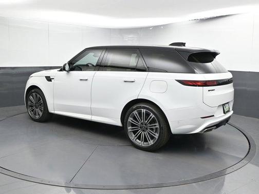 2025 Land Rover Range Rover Sport P460 Dynamic SE