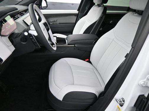 2025 Land Rover Range Rover Sport P460 Dynamic SE