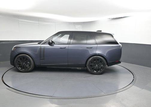2025 Land Rover Range Rover P530 SE